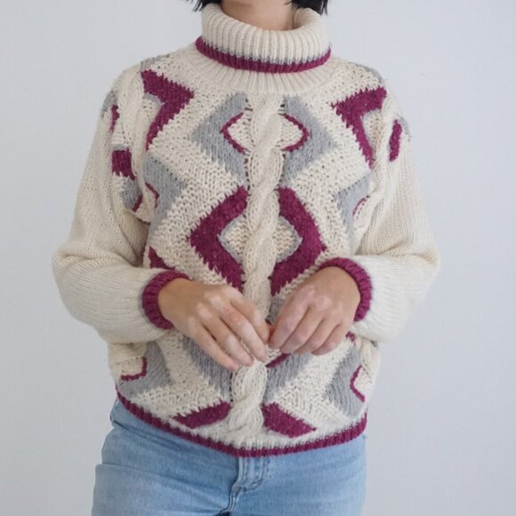 Vintage Clovelly Cream w Maroon Geometric Shape Cable Knit Turtleneck Sweater M - Picture 2 of 10